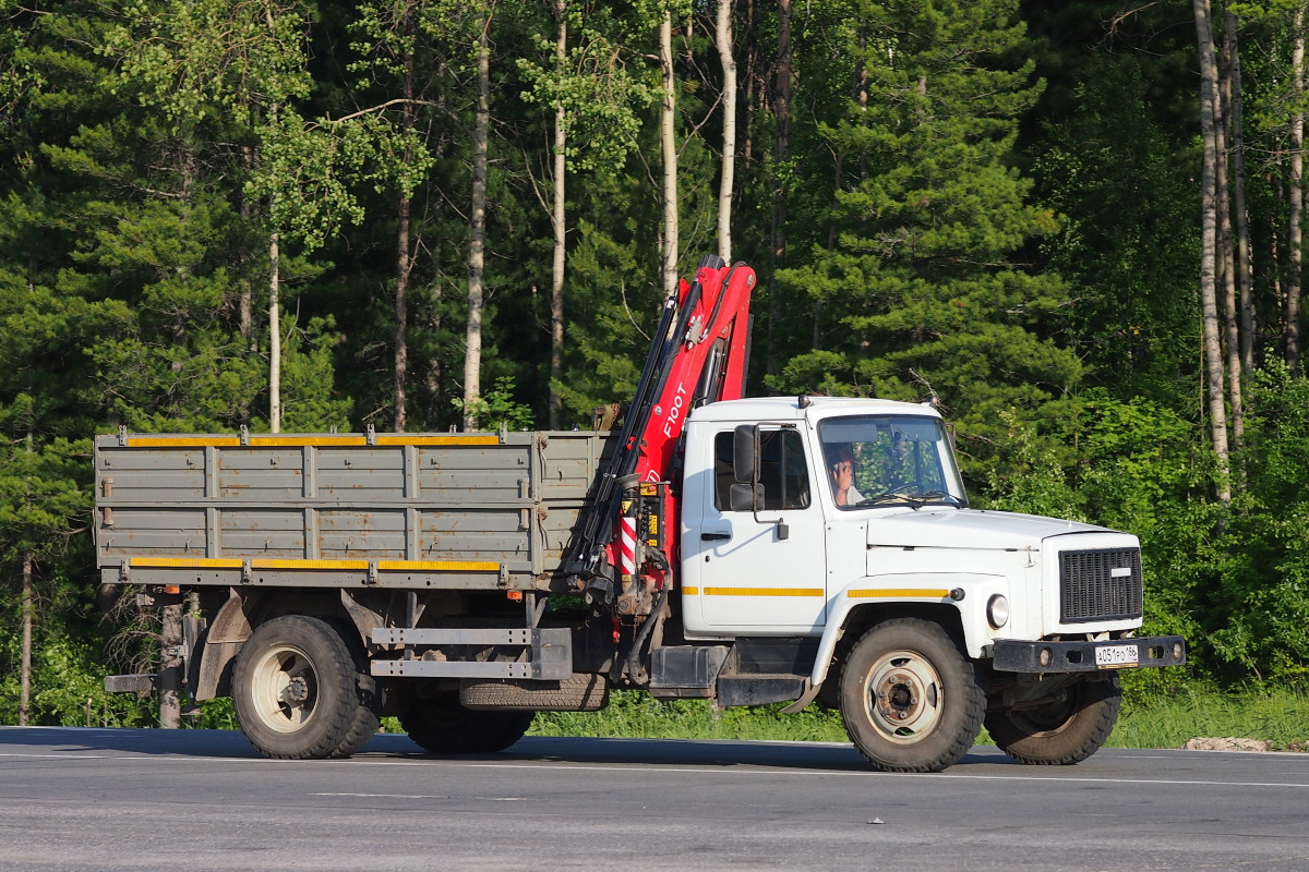 Ханты-Мансийский автоном.округ, № А 051 РО 186 — ГАЗ-33098