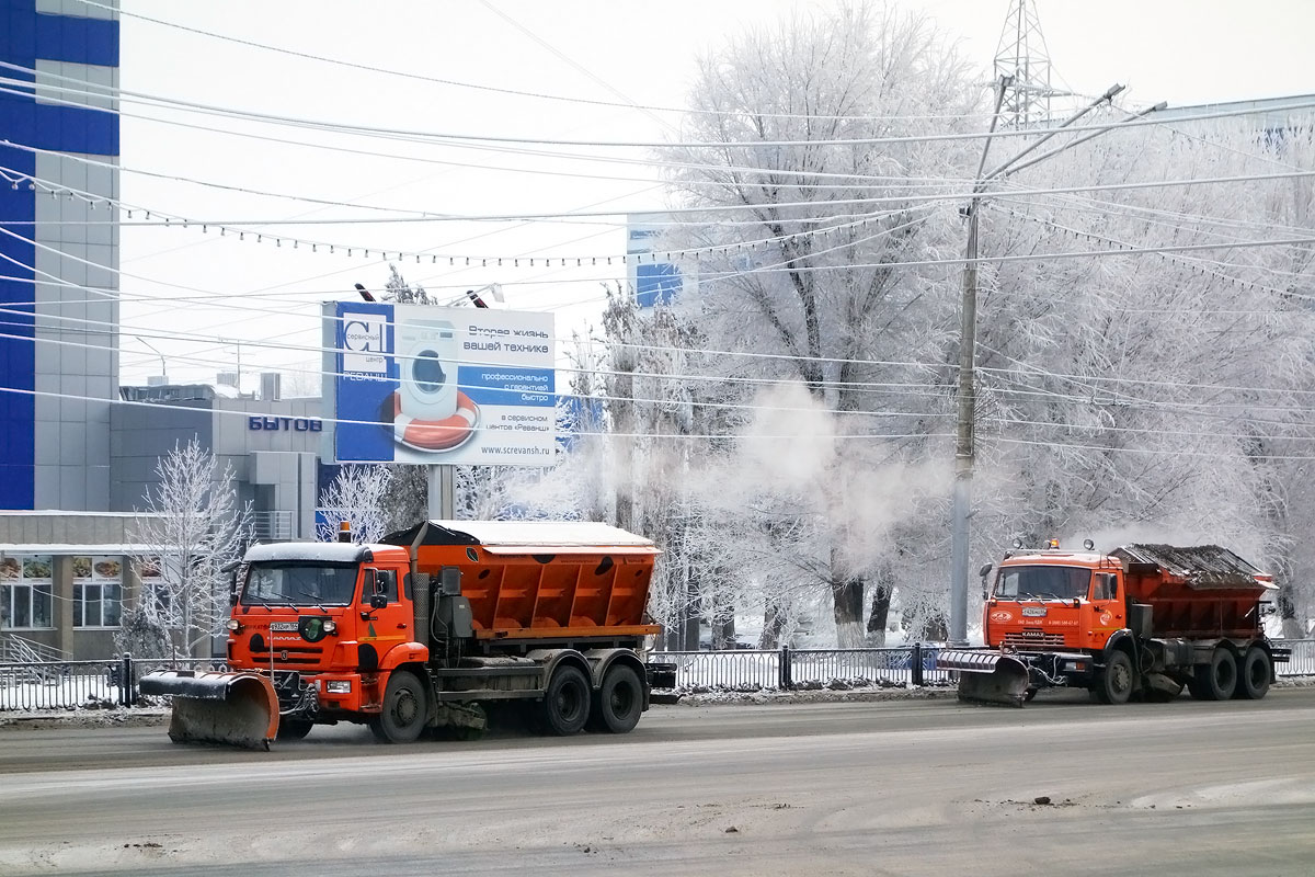 Саратовская область, № В 932 НР 164 — КамАЗ-65115-A5(48)
