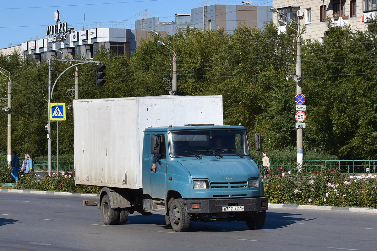 Волгоградская область, № Е 717 ТО 134 — ЗИЛ-5301K2 "Бычок"