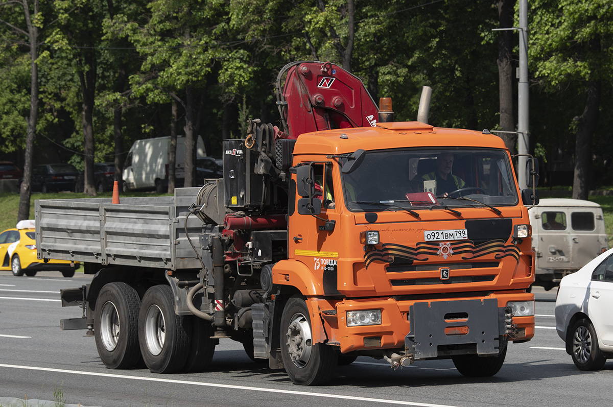 Москва, № О 921 ВМ 799 — КамАЗ-65115-L4(19)