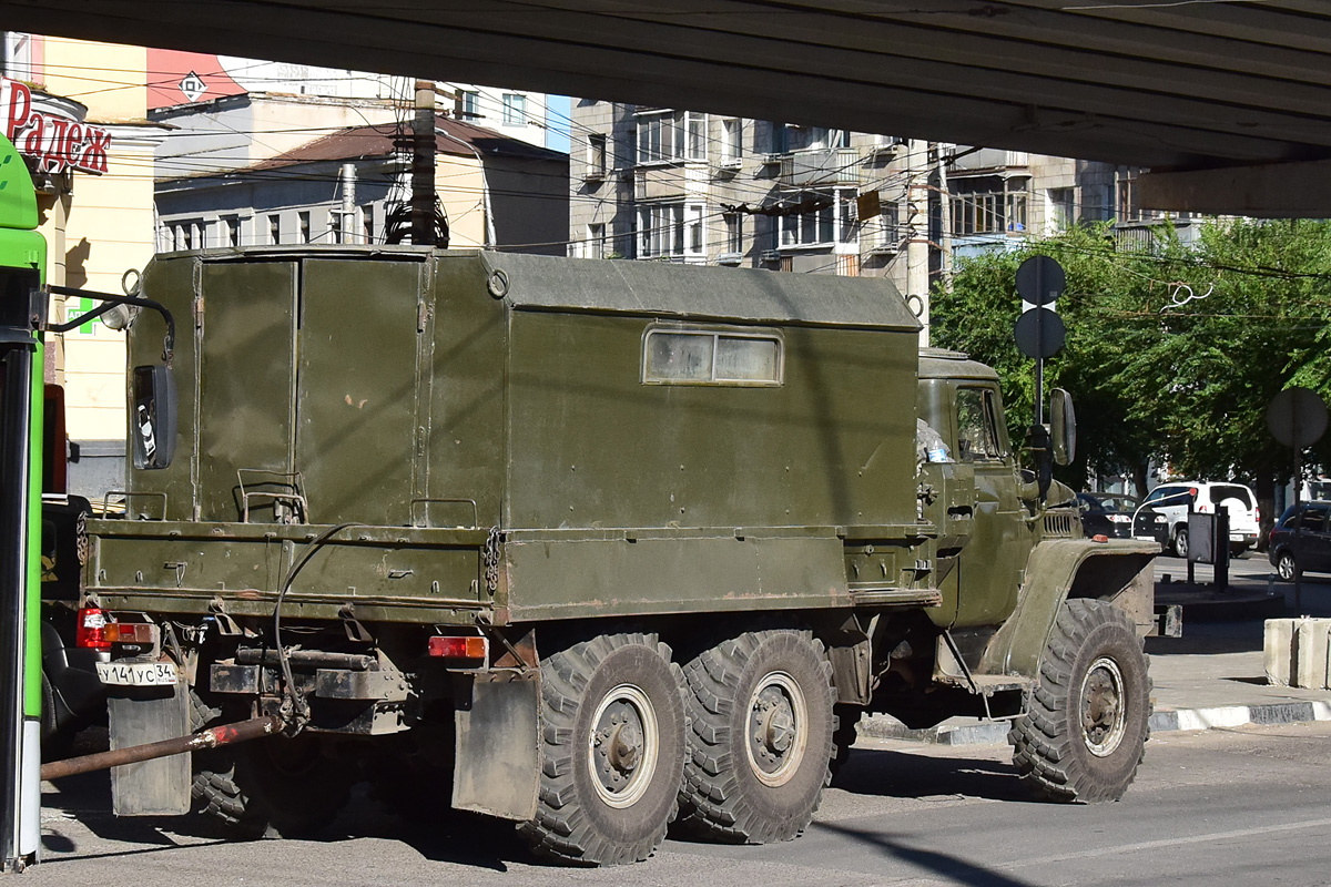 Волгоградская область, № 716 — Урал-375Д