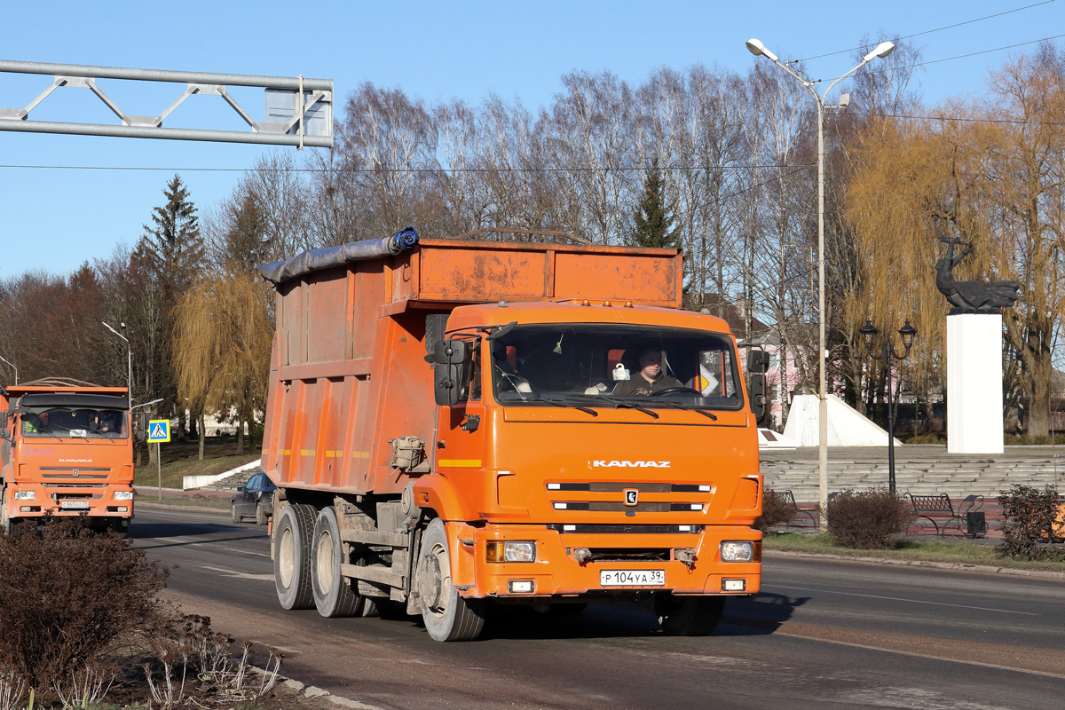 Калининградская область, № Р 104 УА 39 — КамАЗ-65115-L4(19)