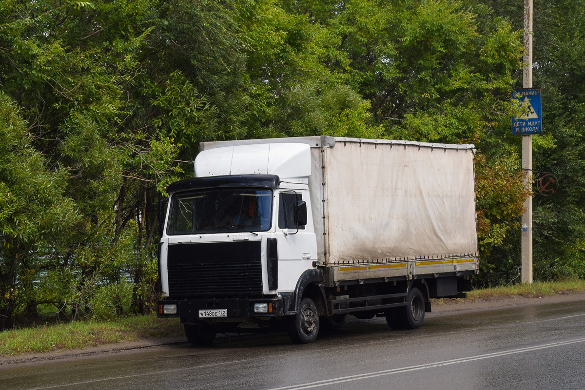 Алтайский край, № А 148 ВЕ 122 — МАЗ-437040