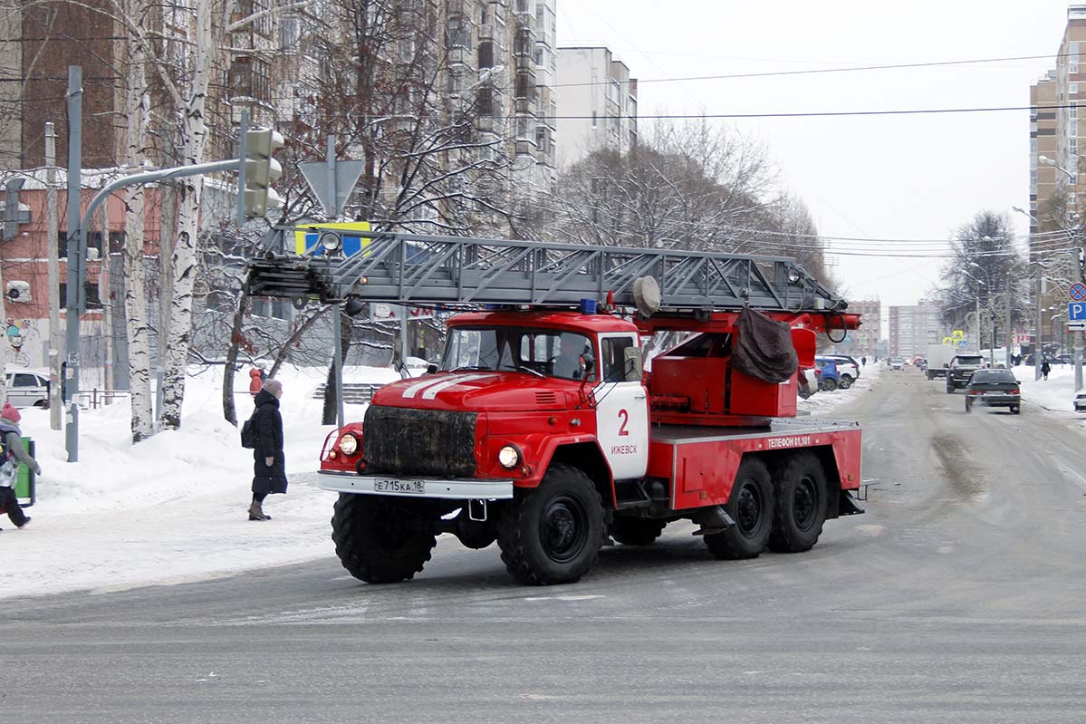 Удмуртия, № Е 715 КА 18 — ЗИЛ-131 (общая модель)