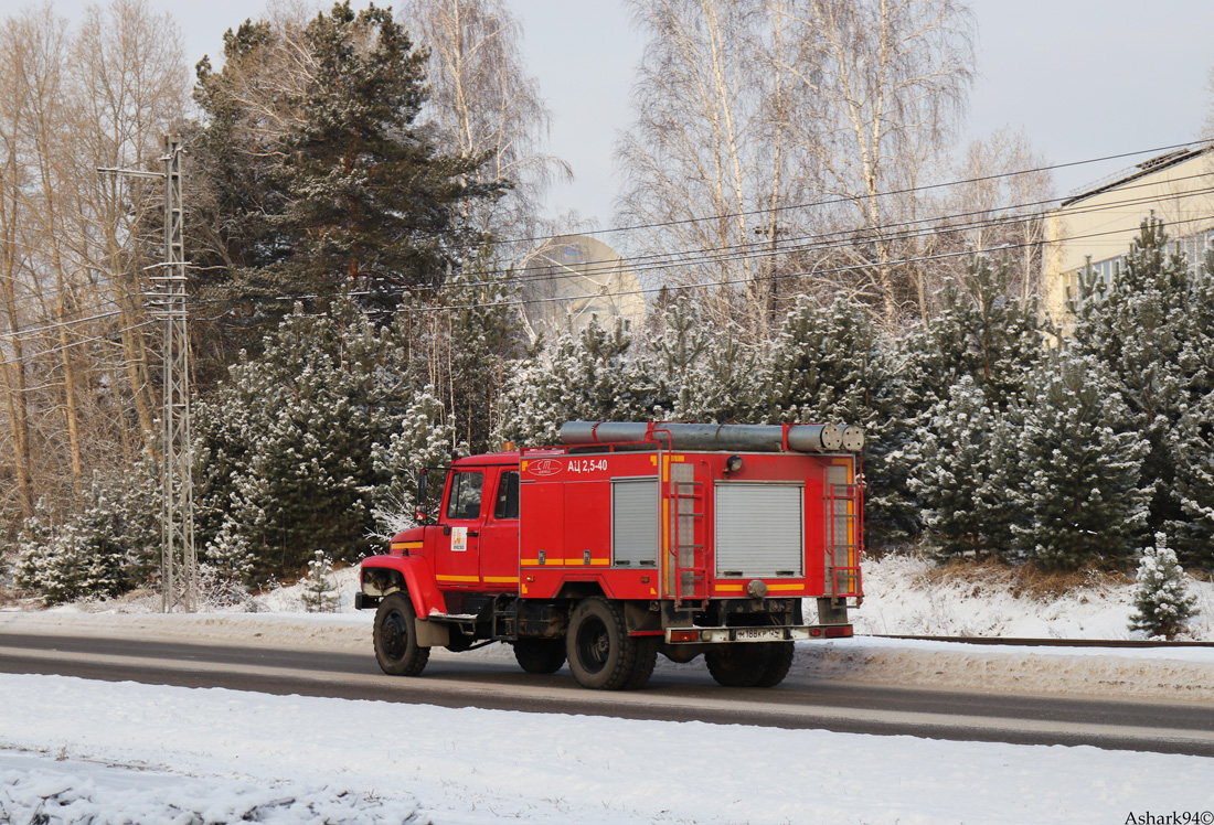 Красноярский край, № М 188 КР 124 — ГАЗ-33086 «Земляк»