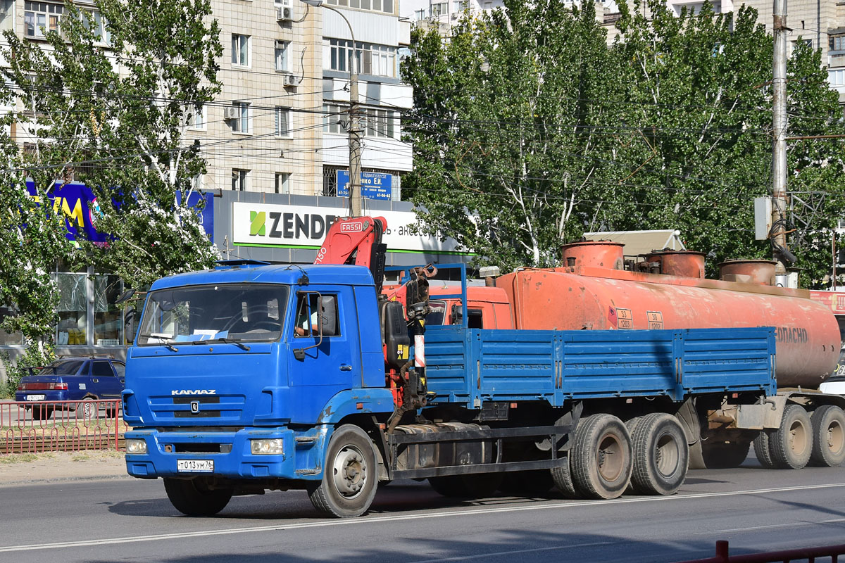 Москва, № Т 013 УМ 76 — КамАЗ-65117-N3(78)