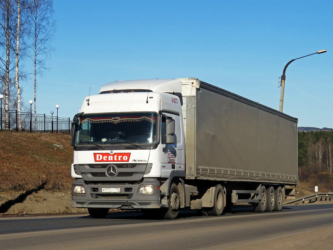 Московская область, № 447/7 — Mercedes-Benz Actros '09 1841 [Z9M]