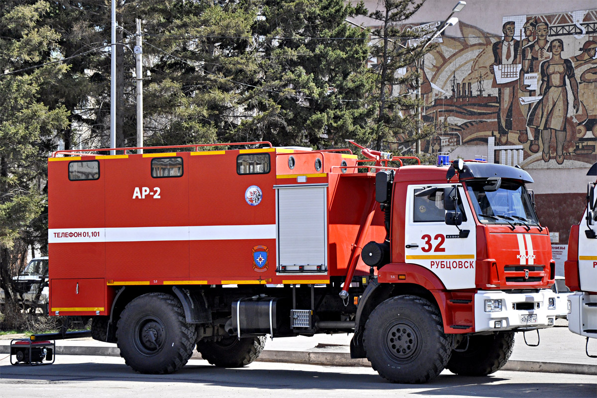 Алтайский край, № А 060 АВ 122 — КамАЗ-43502-D5(66)
