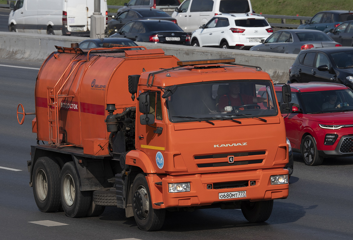 Москва, № О 680 МТ 777 — КамАЗ-65115-L4(19)