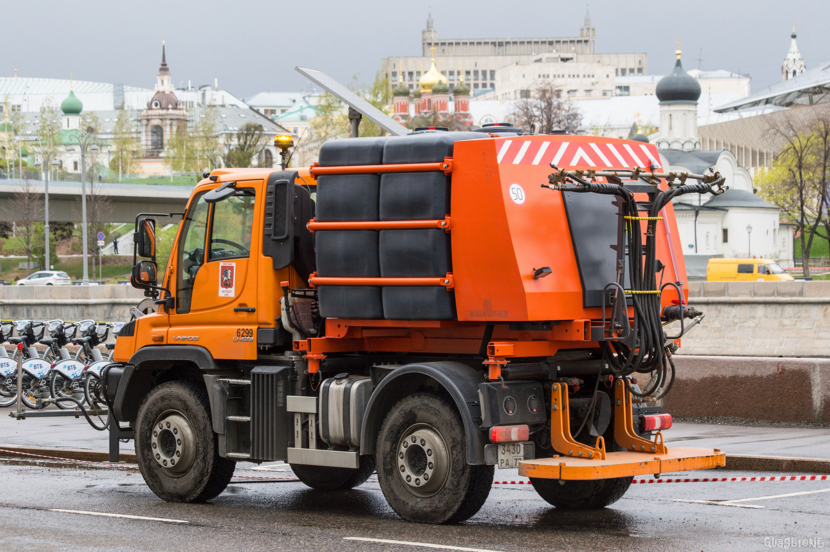 Москва, № 6299 — Mercedes-Benz Unimog U423