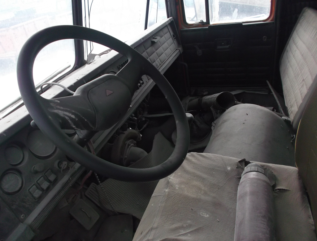 Свердловская область, № Е 071 СЕ 66 — КрАЗ-260