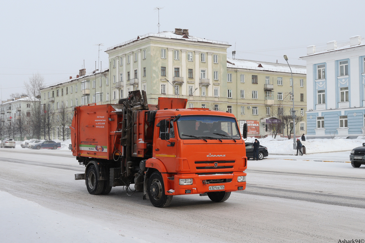 Красноярский край, № Е 321 ОЕ 124 — КамАЗ-43253-G5(69)