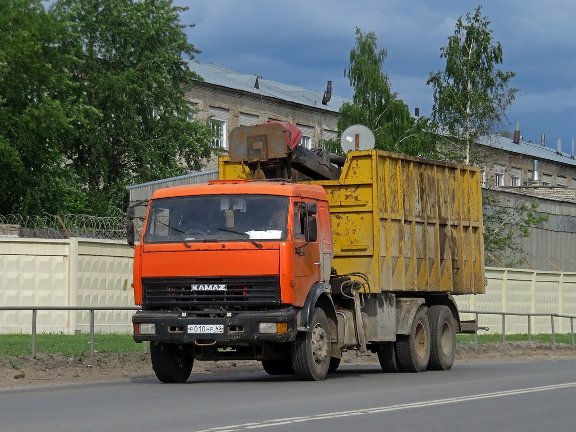 Кировская область, № Р 010 НР 43 — КамАЗ-65115-D3(97)
