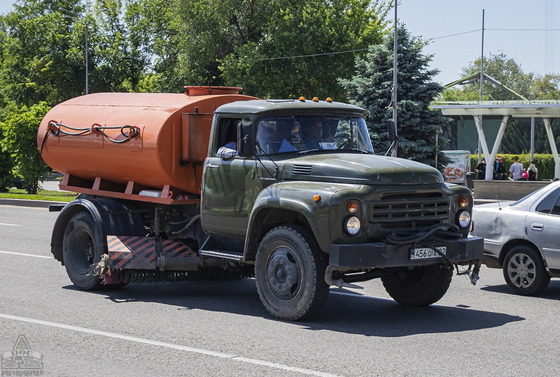 Алматы, № 456 QIA 02 — ЗИЛ-130