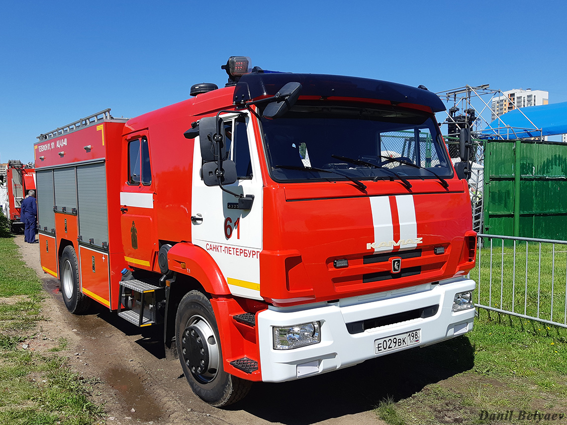 Санкт-Петербург, № Е 029 ВК 198 — КамАЗ-43253-G5(69)