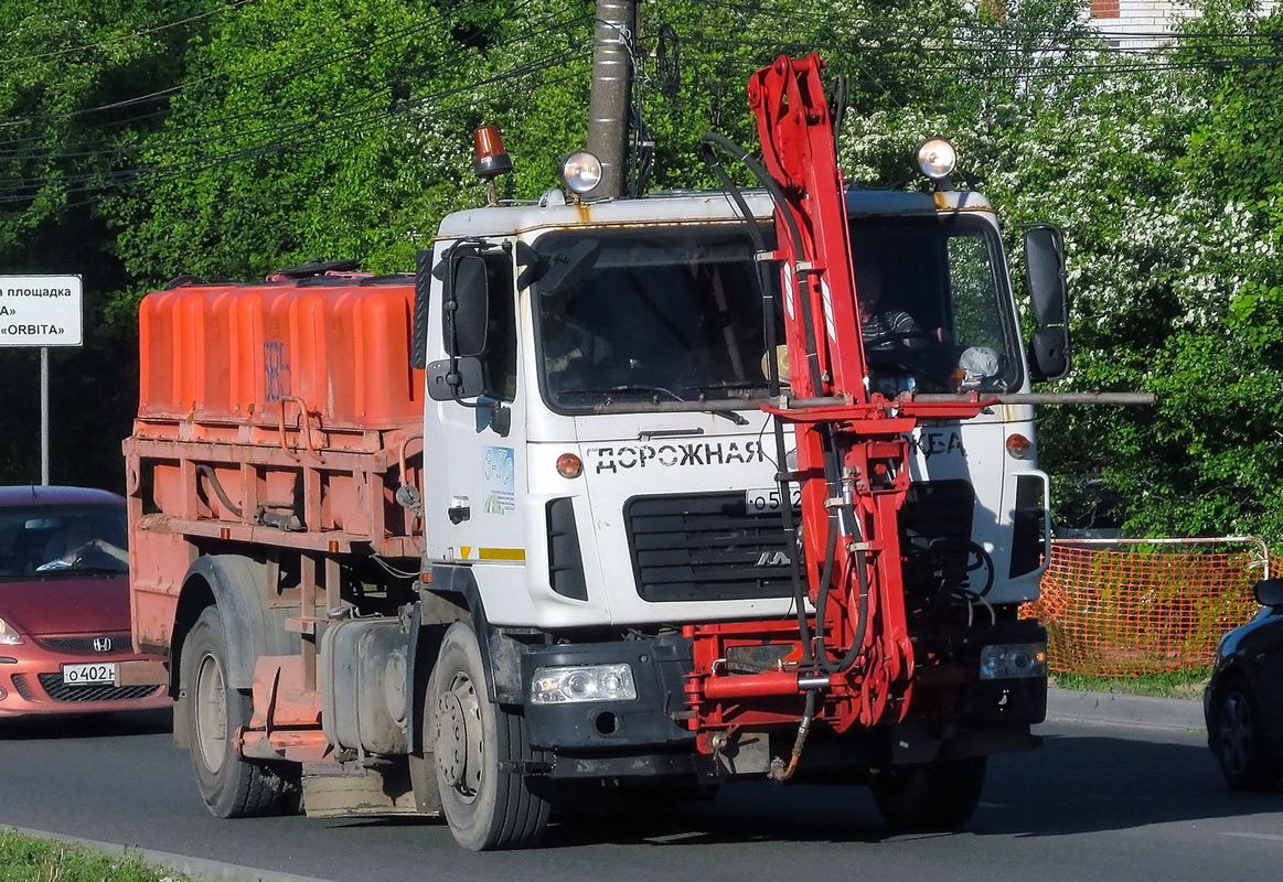Калужская область, № О 572 КС 40 — МАЗ-5340B2