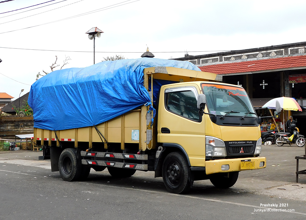 Индонезия, № DK 8813 KD — Mitsubishi Fuso (общая модель)