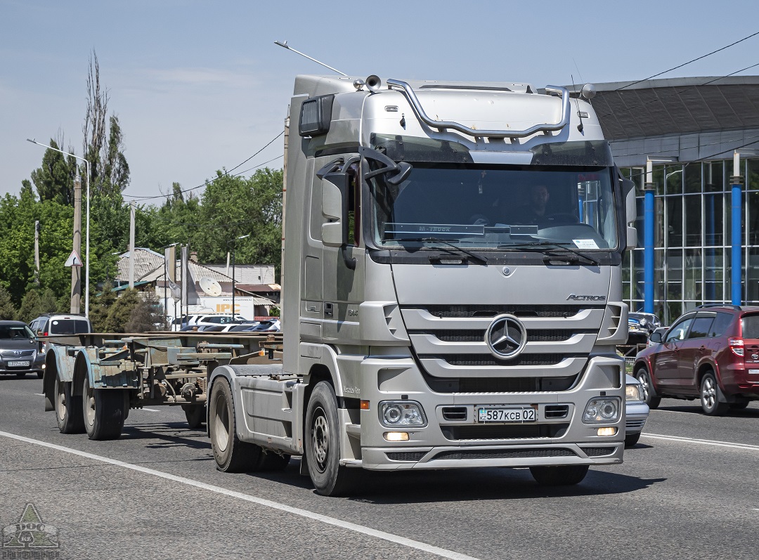 Алматы, № 587 KCB 02 — Mercedes-Benz Actros ('2009) 1844