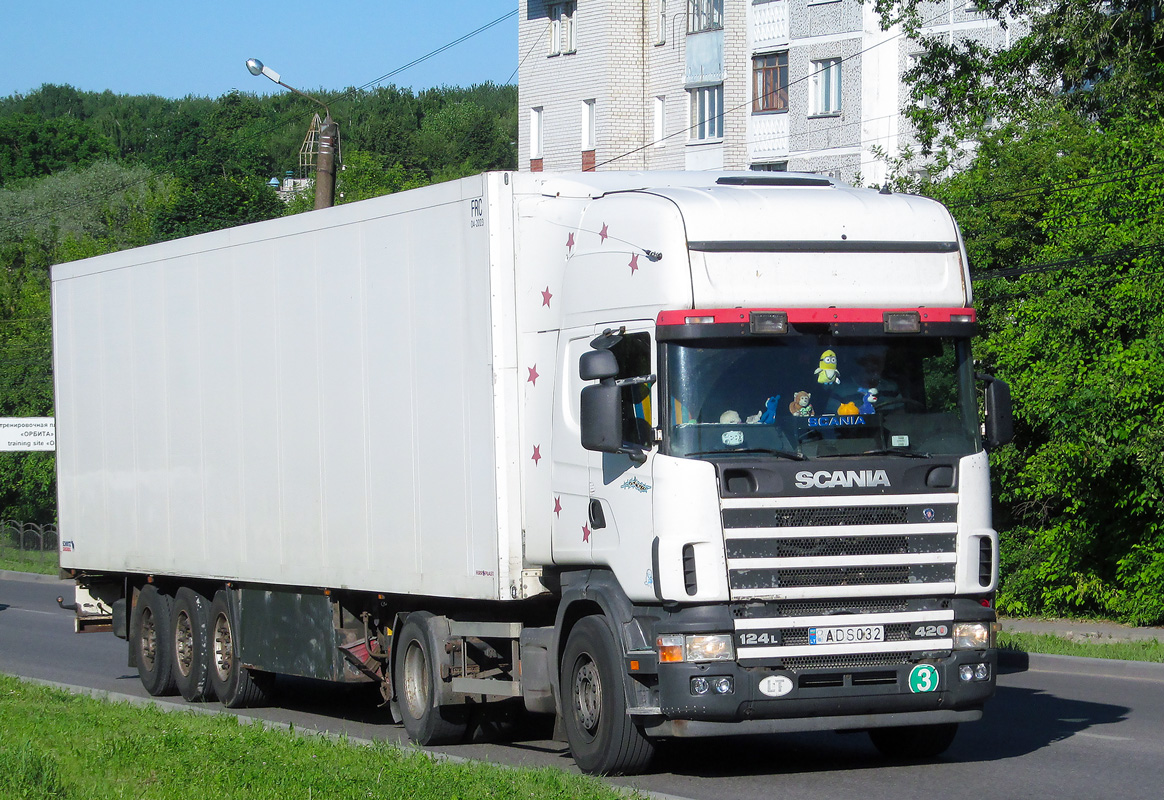 Литва, № ADS 032 — Scania ('1996) R124L