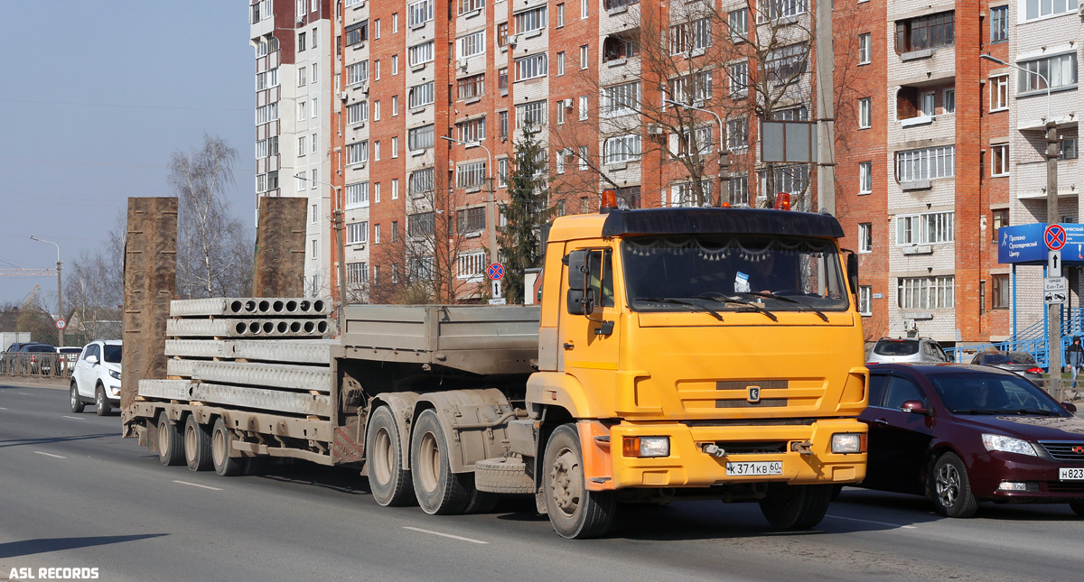 Псковская область, № К 371 КВ 60 — КамАЗ-65116-N3(78)