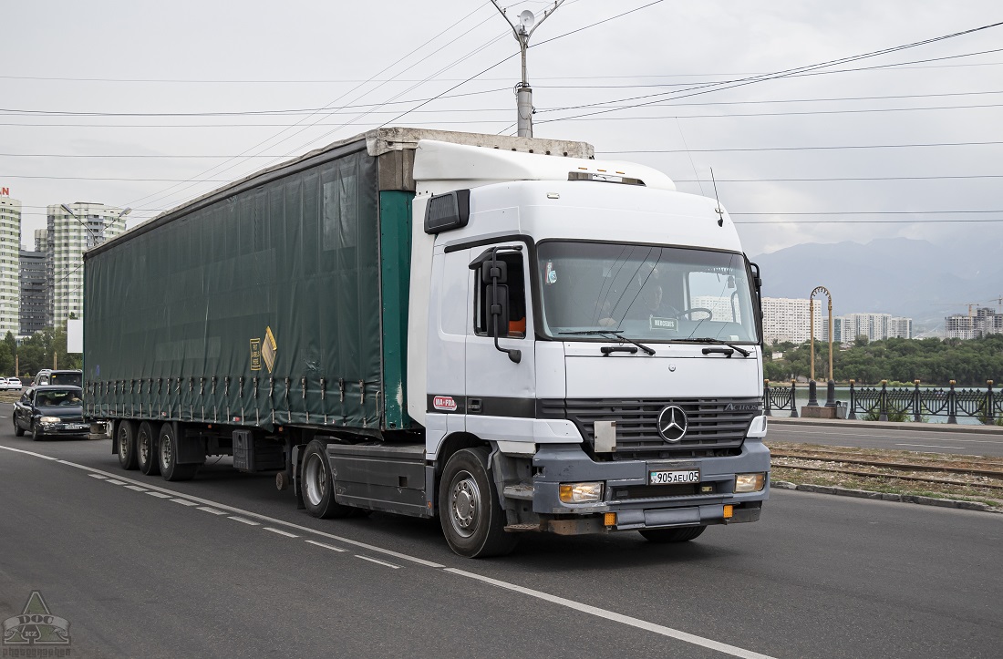 Алматинская область, № 905 AEU 05 — Mercedes-Benz Actros ('1997) 1835