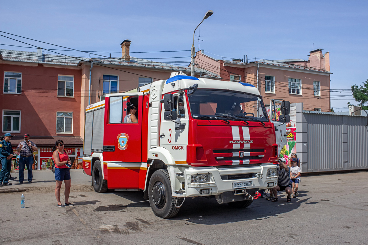 Омская область, № Т 521 СН 55 — КамАЗ-5387-RF(08) [53870F-R]