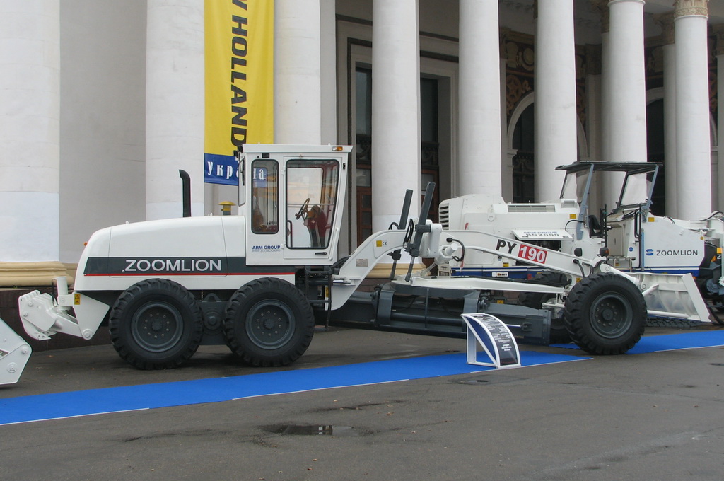 Киев, № (UA11) Б/Н СТ 0047 — Zoomlion (общая модель)
