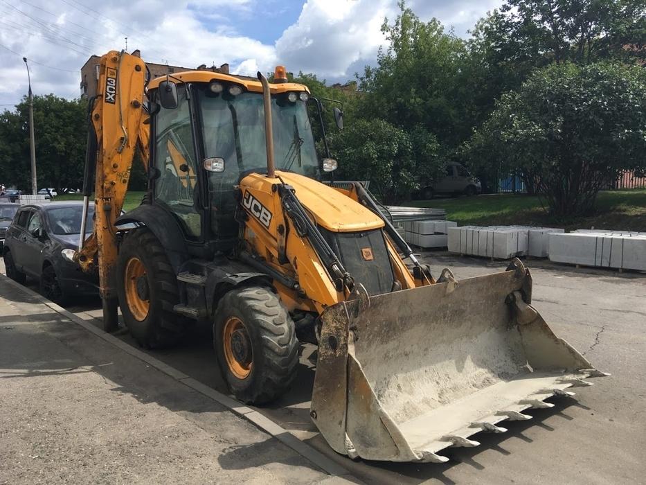 Москва, № (77) Б/Н СТ 0133 — JCB 3CX