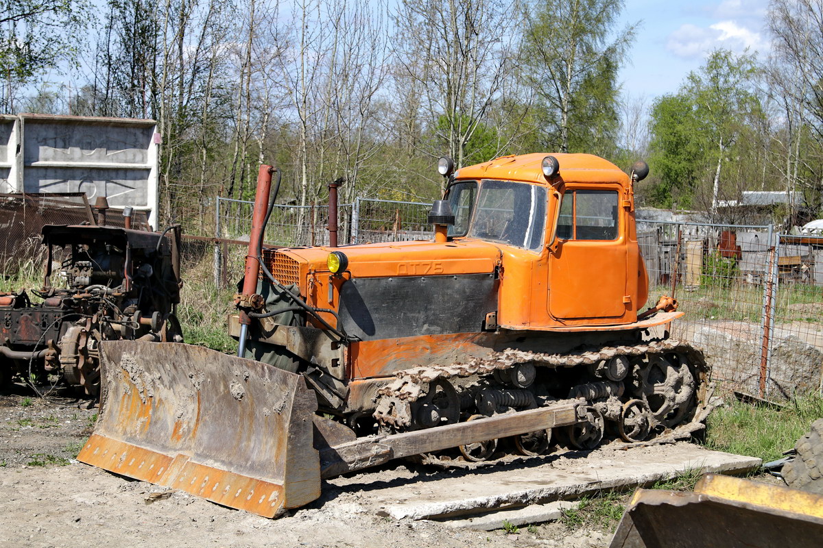 Санкт-Петербург, № (78) Б/Н СТ 0032 — ДТ-75М (ВгТЗ)