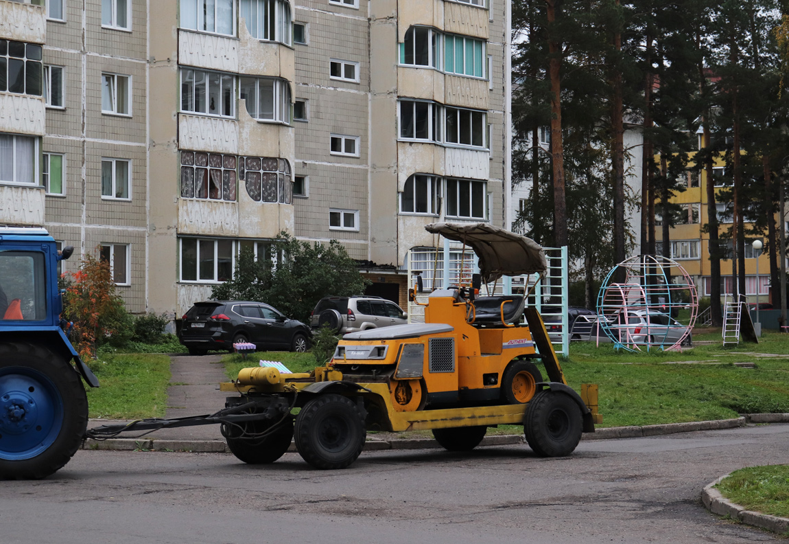 Красноярский край, № 7314 ХХ 24 —  Прочие модели; Красноярский край, № 6165 КК 24 —  Прочие модели