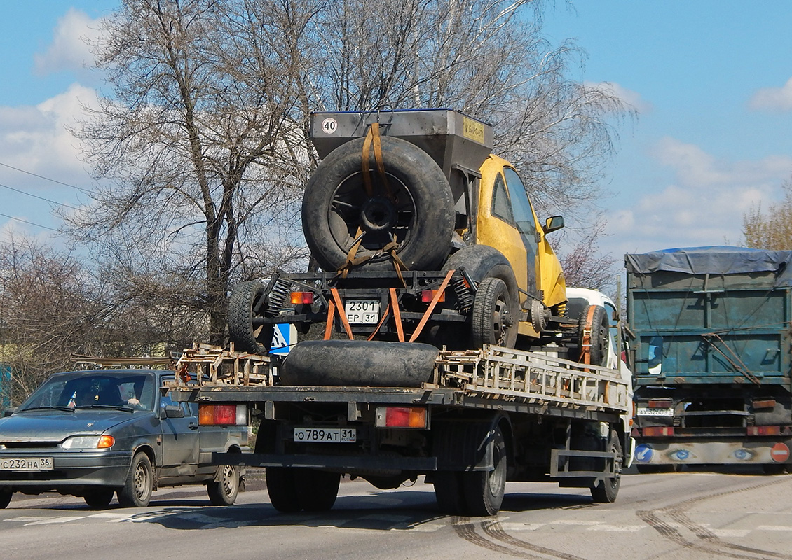 Белгородская область, № О 789 АТ 31 — Hyundai HD78 [XWE]; Белгородская область, № 2301 ЕР 31 — УТЭС-271 "Барс"