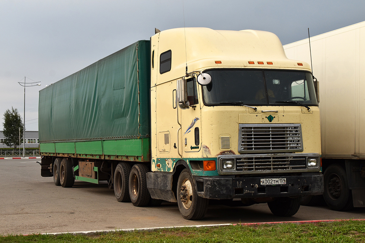 Пермский край, № А 002 ТМ 159 — International 9800