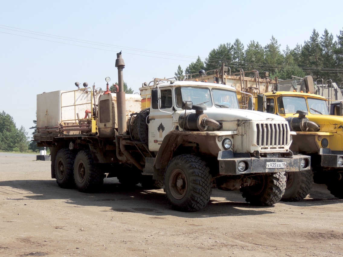 Удмуртия, № Х 935 ХА 18 — Урал-4320-40