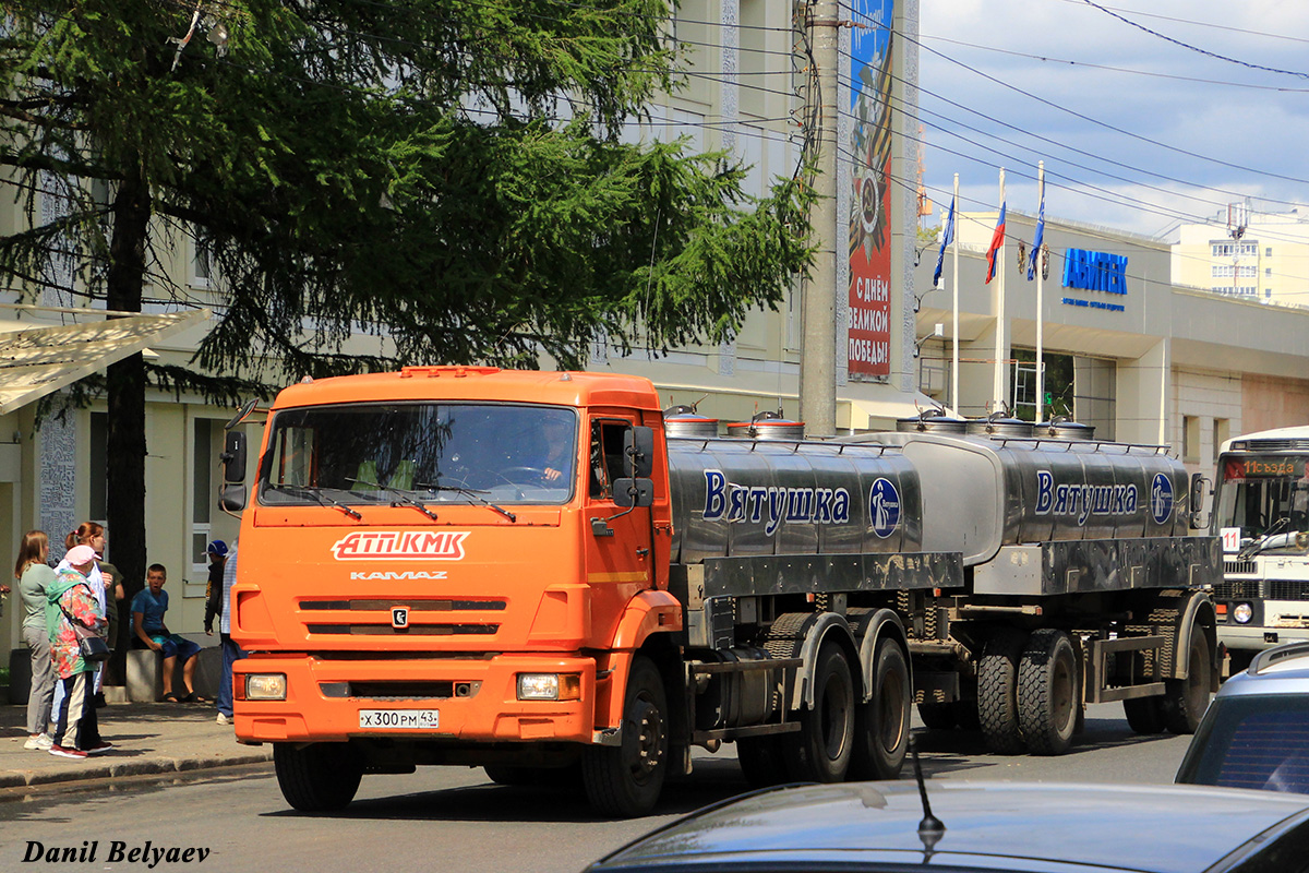 Кировская область, № Х 300 РМ 43 — КамАЗ-65115-D3(97)