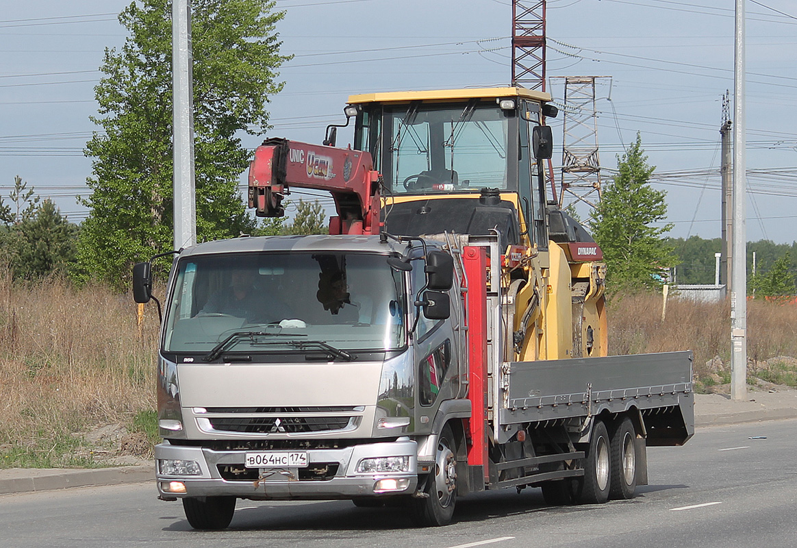 Челябинская область, № В 064 НС 174 — Mitsubishi Fuso Fighter