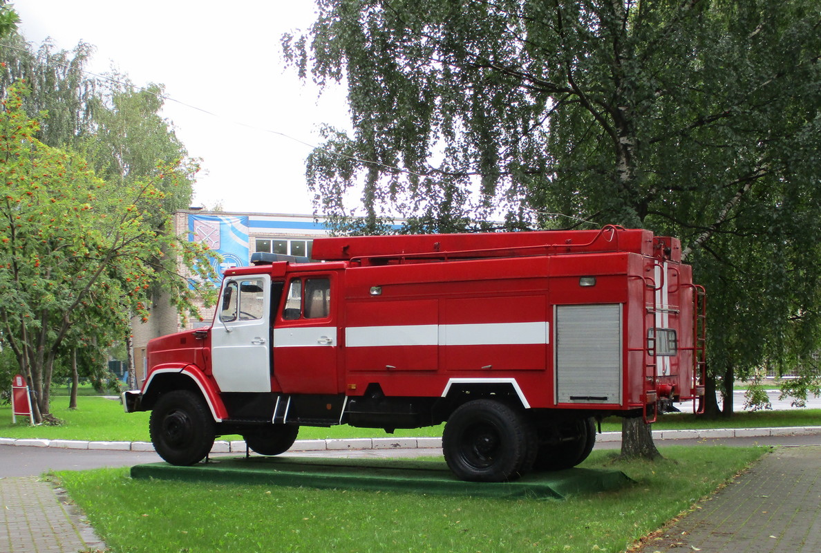 Санкт-Петербург, № (78) Б/Н 0042 — ЗИЛ-433104; Техника на постаментах, памятники (Санкт-Петербург); Транспортные средства без номеров (Санкт-Петербург)