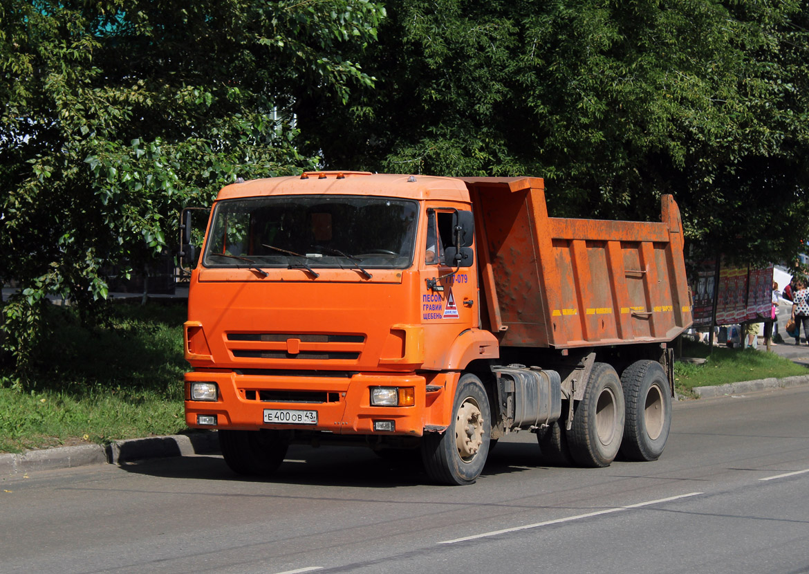 Кировская область, № Е 400 ОВ 43 — КамАЗ-65115-N3(78)