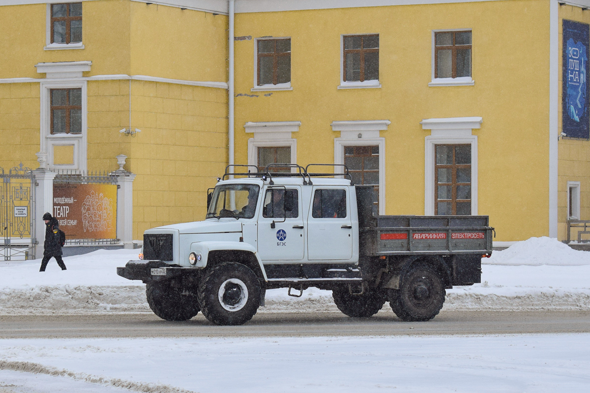 Алтайский край, № М 010 УР 22 — ГАЗ-33081 «Садко»