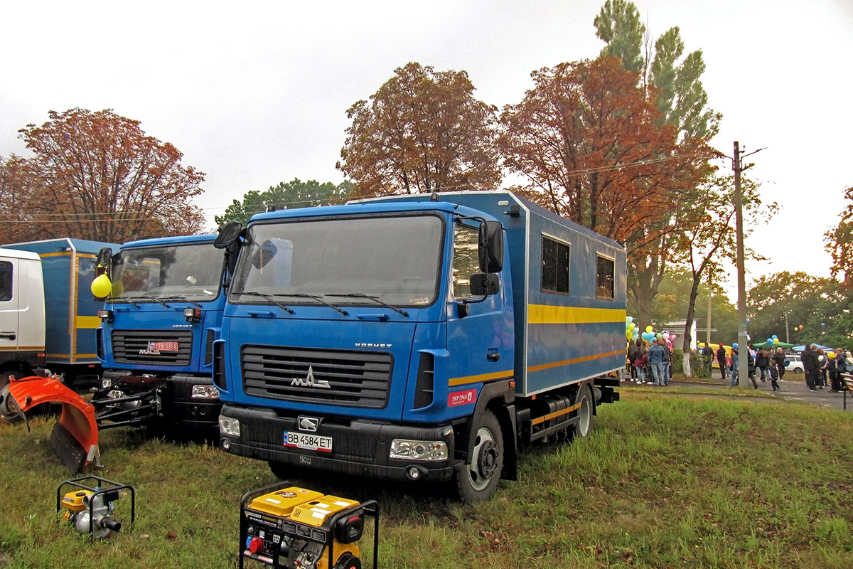 Луганская область, № ВВ 4584 ЕТ — МАЗ-4371N2