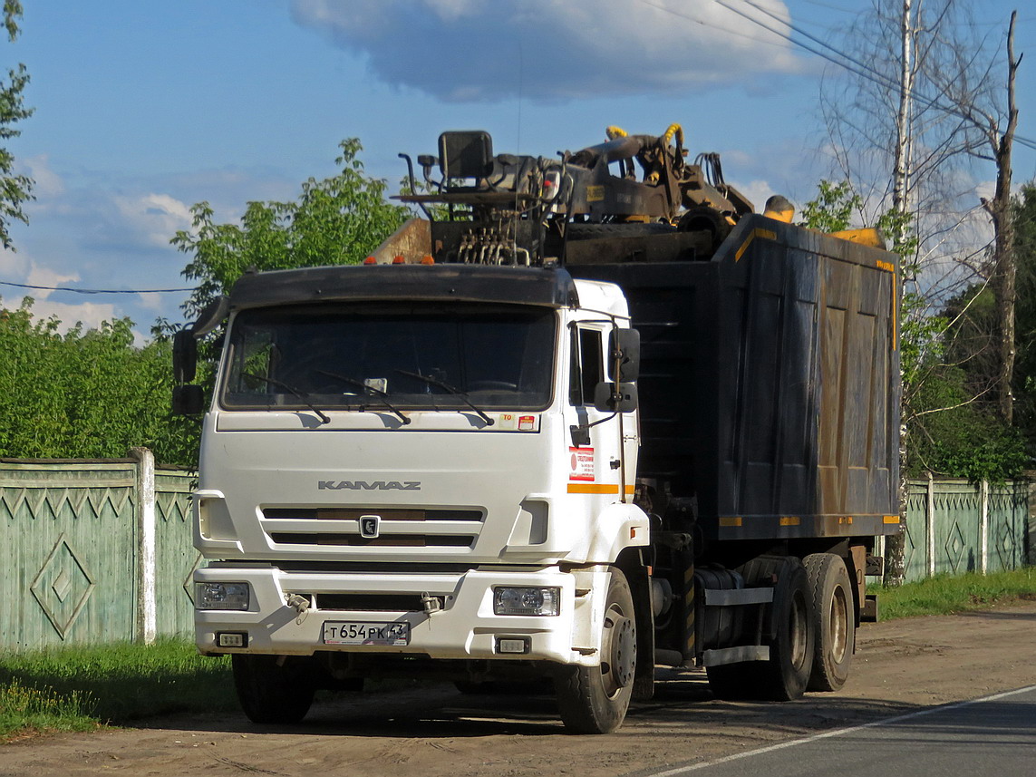 Кировская область, № Т 654 РК 43 — КамАЗ-65115-A5(48)