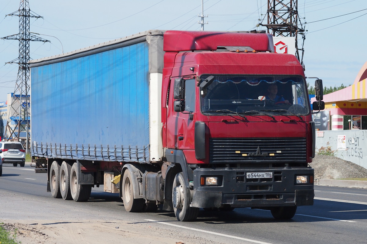 Ханты-Мансийский автоном.округ, № В 544 НХ 186 — МАЗ-5440A5