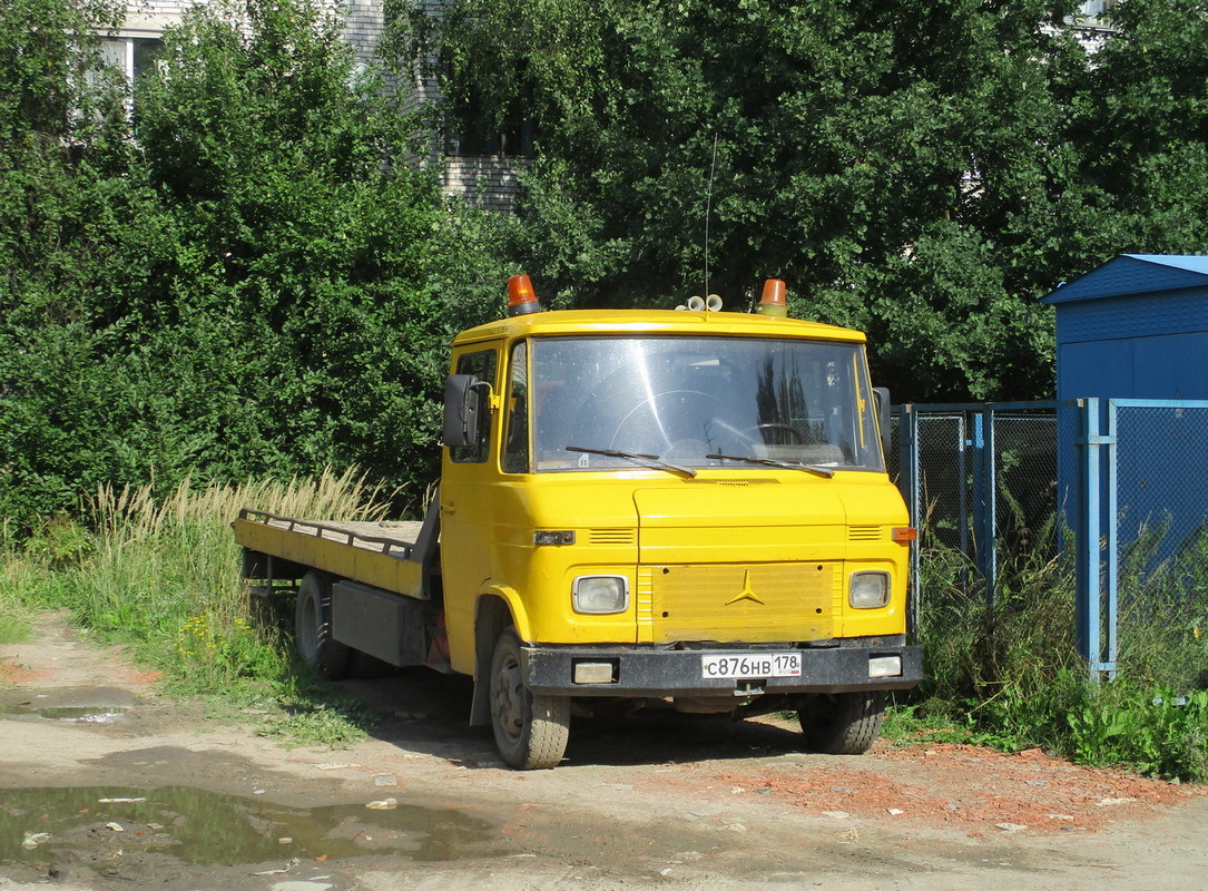 Санкт-Петербург, № С 876 НВ 178 — Mercedes-Benz T2 ('1967) 608