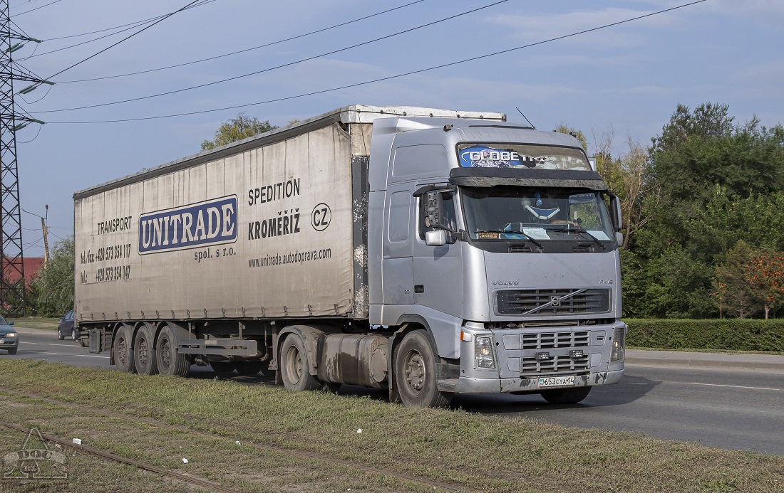 Павлодарская область, № 653 CYA 14 — Volvo ('2002) FH12.460