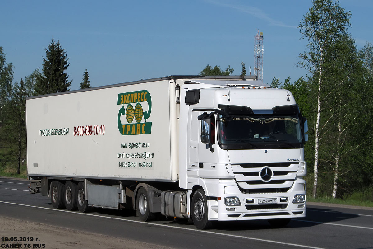 Брянская область, № Н 252 ОМ 32 — Mercedes-Benz Actros ('2009) 1841