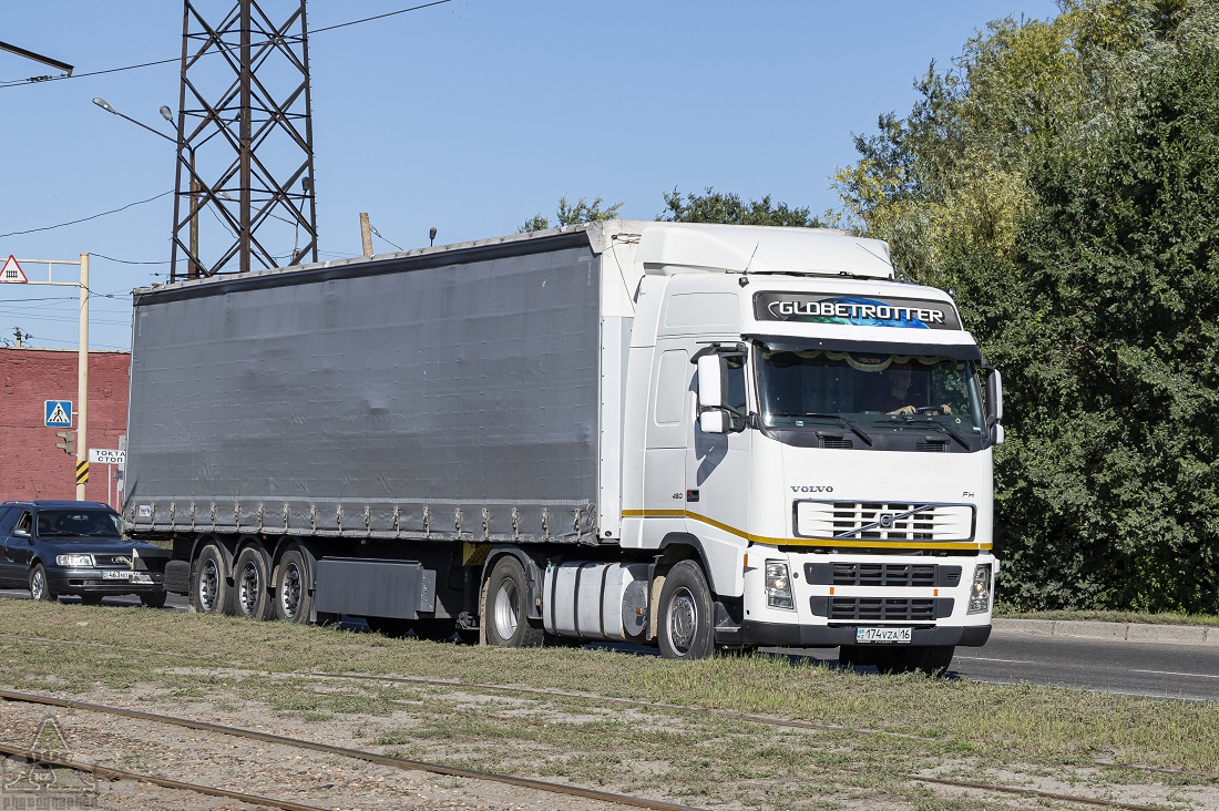 Восточно-Казахстанская область, № 174 VZA 16 — Volvo ('2002) FH12.460; Восточно-Казахстанская область, № 67 ADZ 16 — Schmitz Cargobull S.CS / SCB*S3T / S01