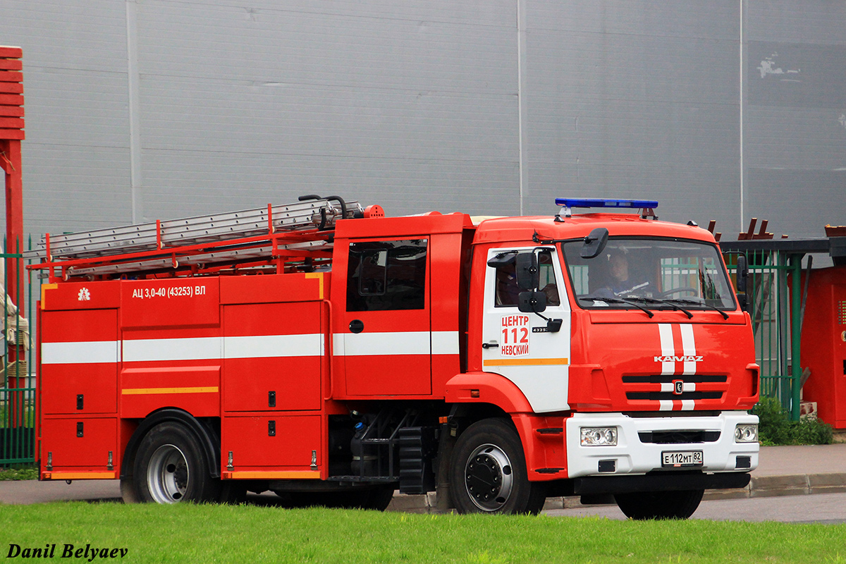 Санкт-Петербург, № Е 112 МТ 82 — КамАЗ-43253-R4(28)