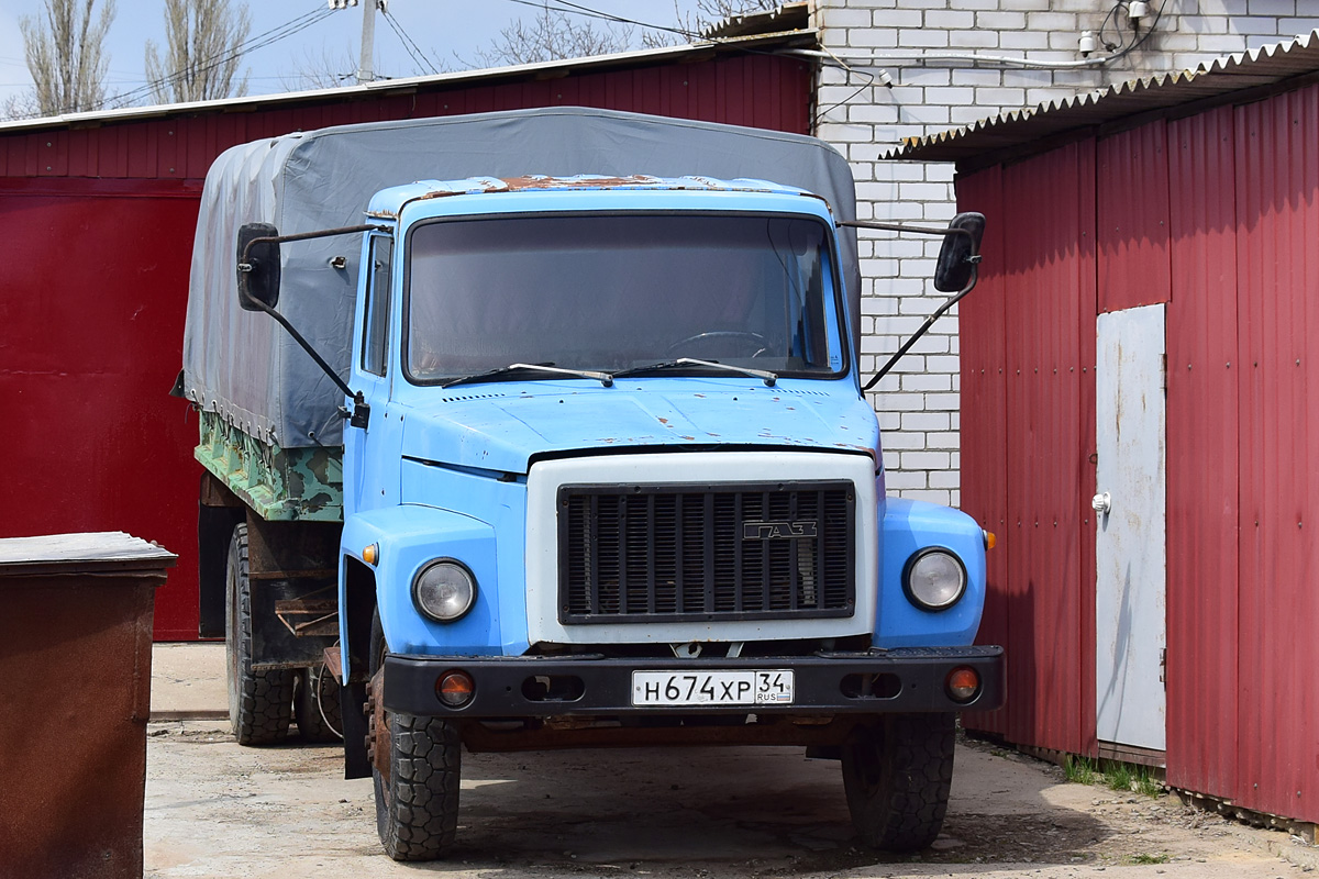 Волгоградская область, № Н 674 ХР 34 — ГАЗ-33073
