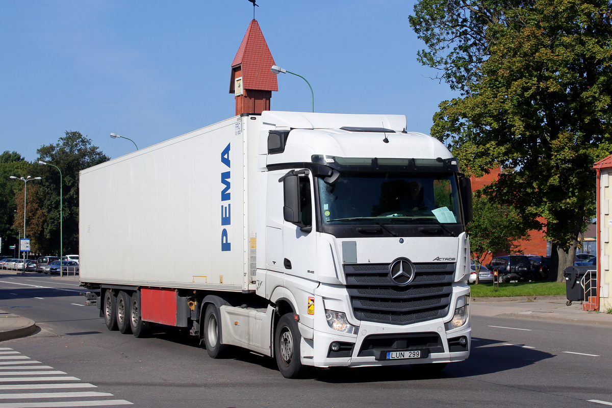 Литва, № LUN 299 — Mercedes-Benz Actros ('2011) 1845