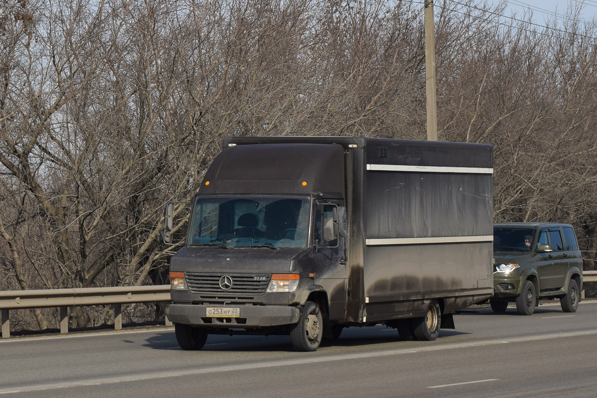 Алтайский край, № О 253 НУ 22 — Mercedes-Benz Vario (общ.м)