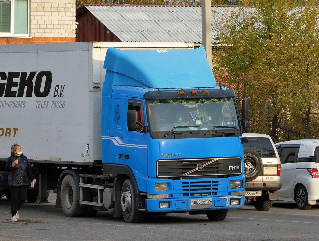 Приморский край, № В 888 ХО 125 — Volvo ('1993) FH-Series